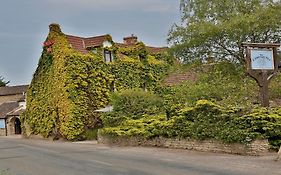 Best Western Compass Inn